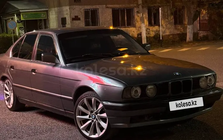 BMW 520 1992 года за 1 900 000 тг. в Актобе