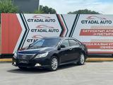 Toyota Camry 2014 года за 10 000 000 тг. в Актобе