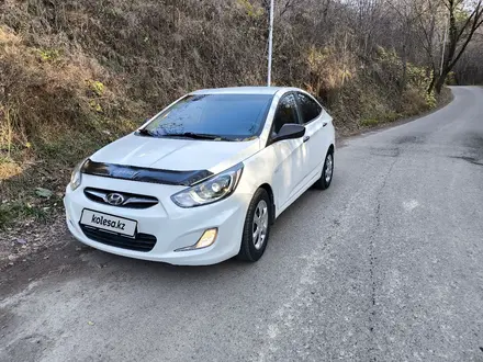 Hyundai Accent 2014 года за 5 200 000 тг. в Алматы – фото 2