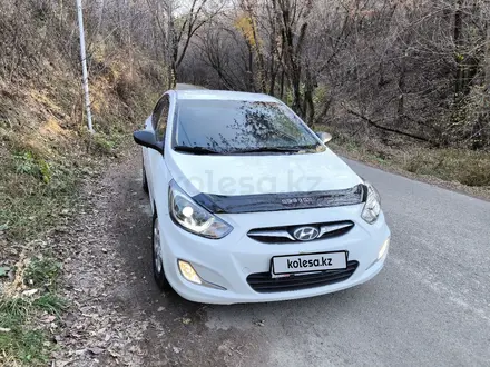 Hyundai Accent 2014 года за 5 200 000 тг. в Алматы – фото 3