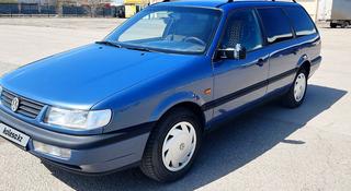 Volkswagen Passat 1995 года за 2 500 000 тг. в Астана