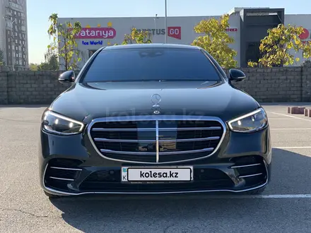 Mercedes-Benz S 580 2023 года за 82 000 000 тг. в Алматы