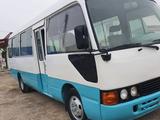 Toyota  Coaster 2004 годаүшін5 500 000 тг. в Атырау – фото 2