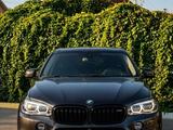 BMW X6 2015 года за 15 000 000 тг. в Актау – фото 2