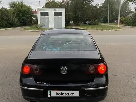 Volkswagen Passat 2006 года за 3 100 000 тг. в Костанай – фото 4