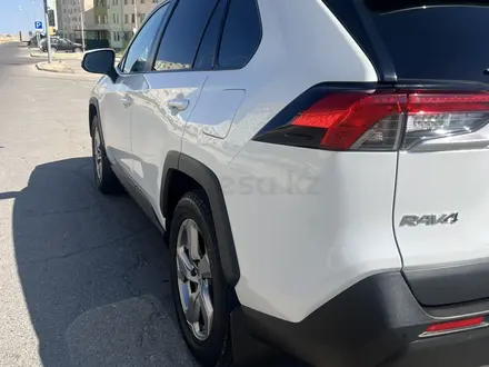 Toyota RAV4 2020 года за 14 900 000 тг. в Актау – фото 8