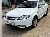 Daewoo Gentra 2014 года за 4 300 000 тг. в Жетысай – фото 3