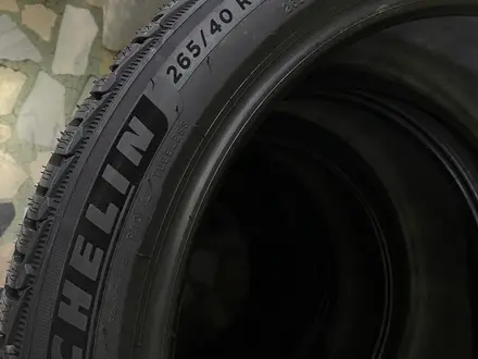 265/40R22 Michelin Pilot Alpine 5 SUV за 237 000 тг. в Алматы – фото 2