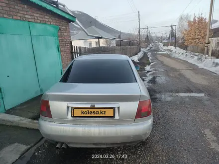 Audi A4 1995 года за 2 500 000 тг. в Усть-Каменогорск – фото 4