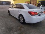 Chevrolet Cruze 2011 года за 2 600 000 тг. в Кызылорда – фото 4