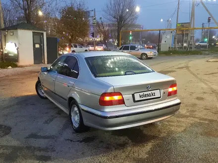 BMW 523 1996 года за 2 750 000 тг. в Шымкент – фото 3