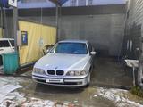 BMW 523 1996 года за 2 700 000 тг. в Шымкент – фото 5