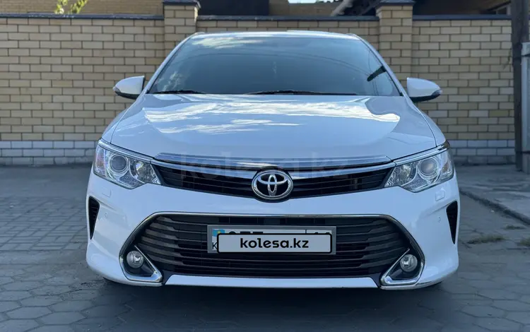 Toyota Camry 2015 годаүшін12 300 000 тг. в Семей
