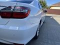 Toyota Camry 2015 годаүшін12 300 000 тг. в Семей – фото 11