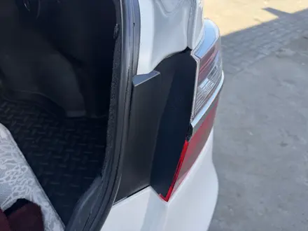Toyota Camry 2015 года за 12 300 000 тг. в Семей – фото 16