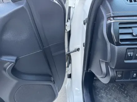 Toyota Camry 2015 года за 12 300 000 тг. в Семей – фото 33