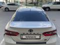 Toyota Camry 2022 года за 14 500 000 тг. в Актау