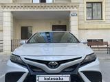 Toyota Camry 2022 годаүшін15 000 000 тг. в Актау – фото 2