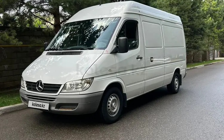 Mercedes-Benz Sprinter 2015 годаүшін7 000 000 тг. в Алматы