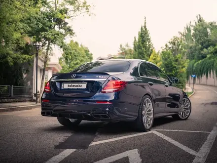 Mercedes-Benz E 63 AMG 2019 года за 45 000 000 тг. в Алматы – фото 39