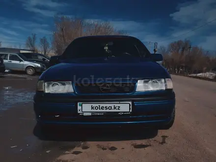 Opel Vectra 1994 года за 1 000 000 тг. в Астана – фото 4