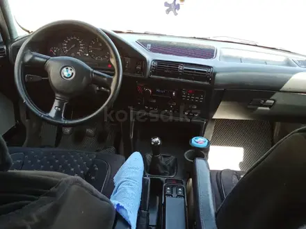 BMW 525 1990 года за 2 300 000 тг. в Шымкент