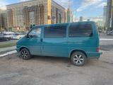 Volkswagen Transporter 1995 года за 2 950 000 тг. в Астана – фото 3