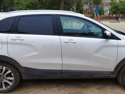 ВАЗ (Lada) XRAY Cross 2021 года за 7 100 000 тг. в Актау – фото 3