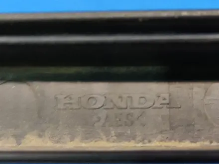 Решетка радиатора Honda Accord 8 USA Американецүшін35 000 тг. в Астана – фото 3
