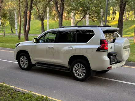 Toyota Land Cruiser Prado 2016 года за 23 800 000 тг. в Алматы – фото 5