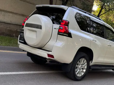 Toyota Land Cruiser Prado 2016 года за 23 800 000 тг. в Алматы – фото 8