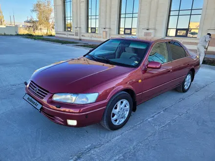 Toyota Camry 1997 года за 4 500 000 тг. в Кызылорда – фото 2