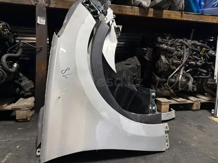 КРЫЛО HYUNDAI GRANDEUR HG за 60 000 тг. в Астана
