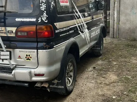 Mitsubishi Delica 1995 года за 3 700 000 тг. в Алматы – фото 3
