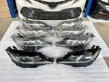 Передние фары на Camry 70 75 Камри 70 75 за 170 000 тг. в Шымкент