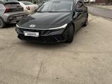 Hyundai Elantra 2024 года за 9 500 000 тг. в Атбасар – фото 2