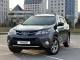 Toyota RAV4 2015 года за 11 300 000 тг. в Алматы