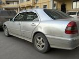 Mercedes-Benz C 200 1995 годаfor2 000 000 тг. в Актау – фото 2