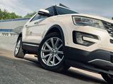 Ford Explorer 2016 года за 13 000 000 тг. в Алматы – фото 3