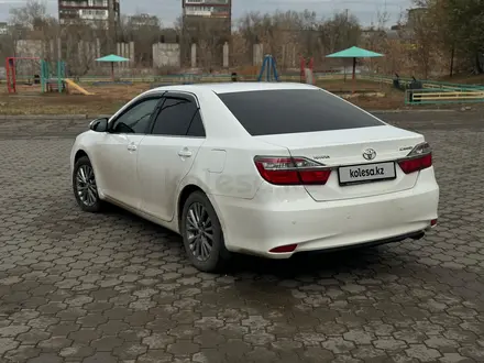 Toyota Camry 2015 года за 11 700 000 тг. в Караганда – фото 7