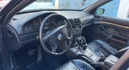 BMW 525 1998 года за 2 500 000 тг. в Алматы – фото 2