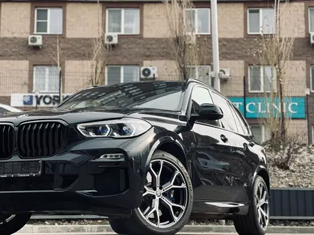 BMW X5 XDrive 40i 2019 года за 44 777 000 тг. в Алматы – фото 5