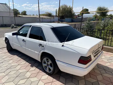 Mercedes-Benz E 280 1994 года за 2 100 000 тг. в Кулан – фото 5