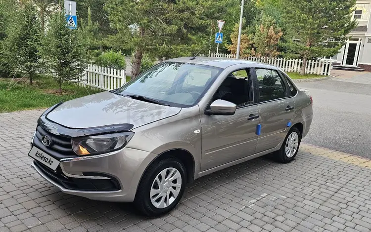 ВАЗ (Lada) Granta 2190 2019 года за 3 300 000 тг. в Астана