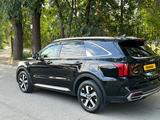 Kia Sorento 2022 года за 12 900 000 тг. в Алматы – фото 3