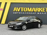 Toyota Camry 2015 года за 8 400 000 тг. в Актобе