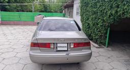 Toyota Camry 2000 годаүшін3 300 000 тг. в Мерке – фото 2