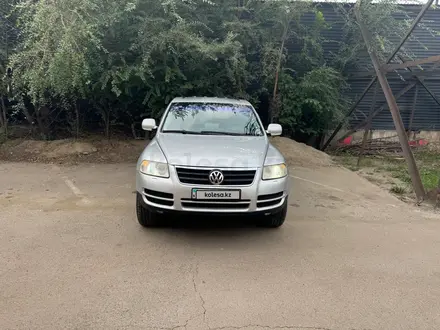 Volkswagen Touareg 2003 года за 5 800 000 тг. в Алматы