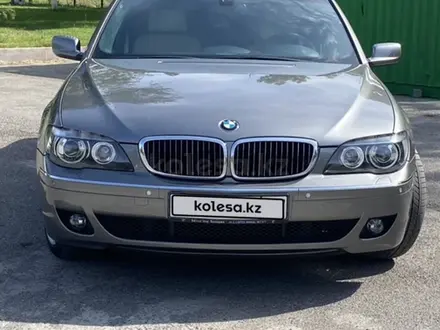 BMW 750 2006 года за 5 950 000 тг. в Алматы – фото 3