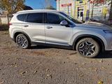 Hyundai Santa Fe 2021 года за 17 900 000 тг. в Караганда – фото 4